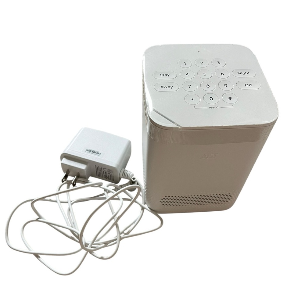 ADT Self Setup Smart Home Hub With‎ Power Adaptor  Security White NEVER USED. ✅